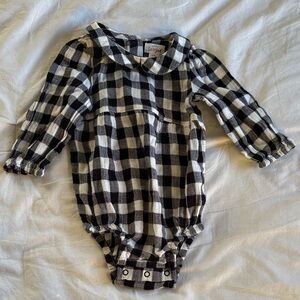 Cat & Jack Black and White Plaid Bodysuit